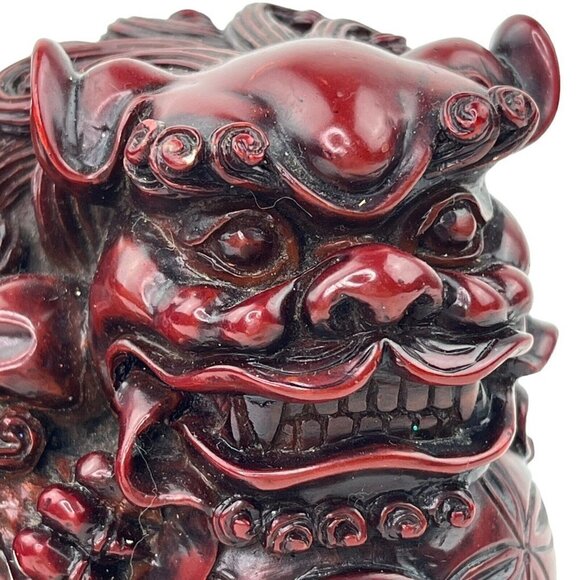 Small Chinese Red Resin Foo Dog Guardian Figurine Asian Decor Table Top - Picture 2 of 13